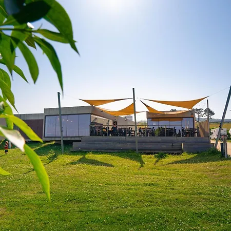 Kampaoh Lagoa Luxusní stan Valdoviño